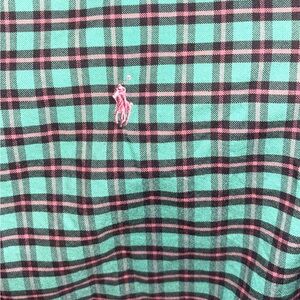 Short sleeve button up